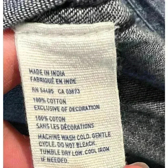 American Eagle Womens Button Up Chambray Denim Top Southwest Embroidered Small - Picture 6 of 6